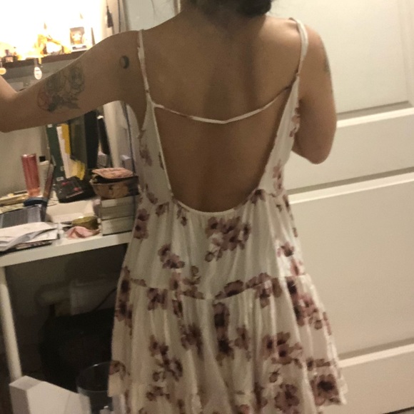 Brandy Melville Floral Dress - Picture 6 of 6